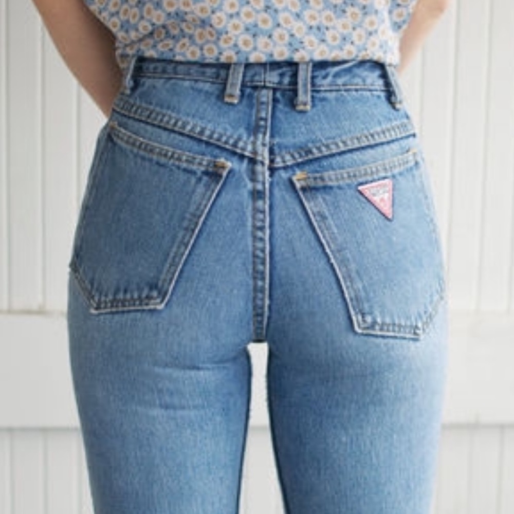 VINTAGE 90s GUESS 505 CLASSIC FIT MOM JEANS